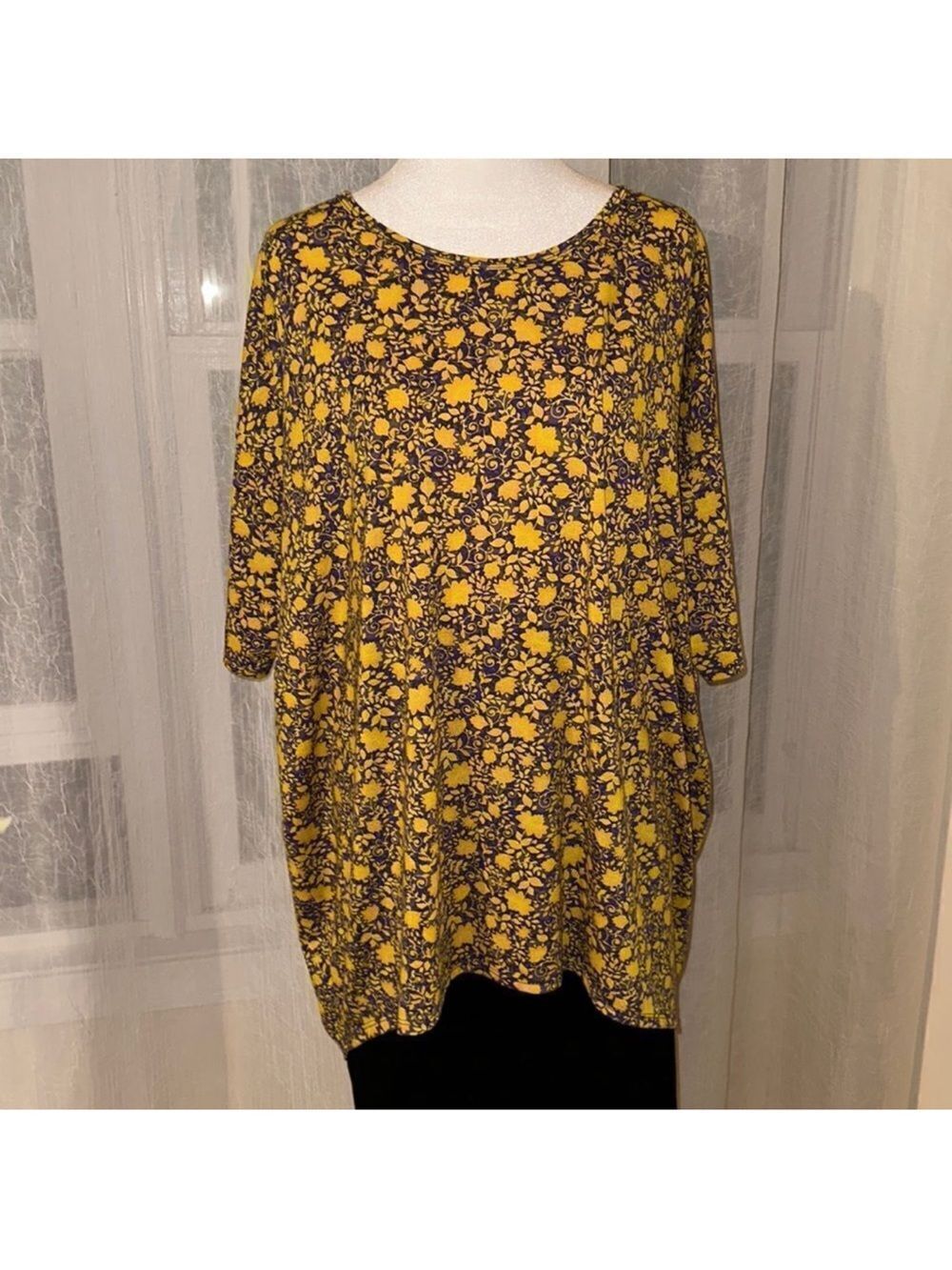 LuLaRoe M Purple Gold Yellow Crewneck Drop Short Sleeve Oversized Irma Top
